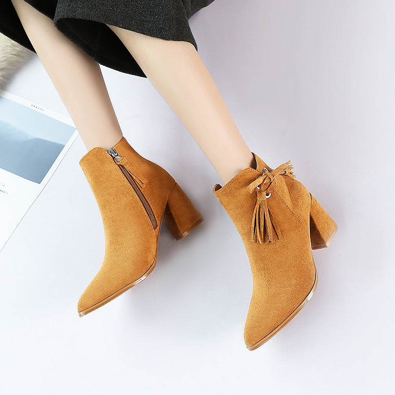 In winter 2020 new female high-heeled boots with pointed boots all-match Ms. coarse code 40 students with cashmere boots